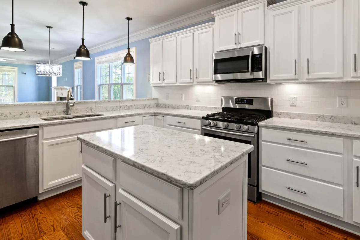 Filth & Squalor Cleanup in Rossmoor, NJ